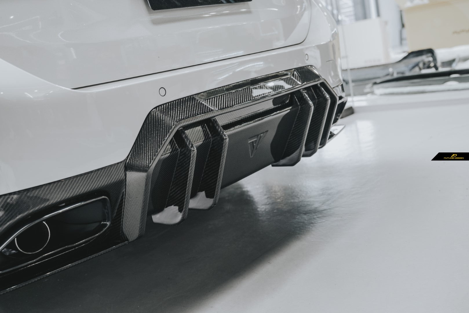 Future Design FD V1 Carbon Fiber Rear Diffuser for BMW G20 / G21 3 Series M340i 330i 2023-ON LCI - performance speedhsop