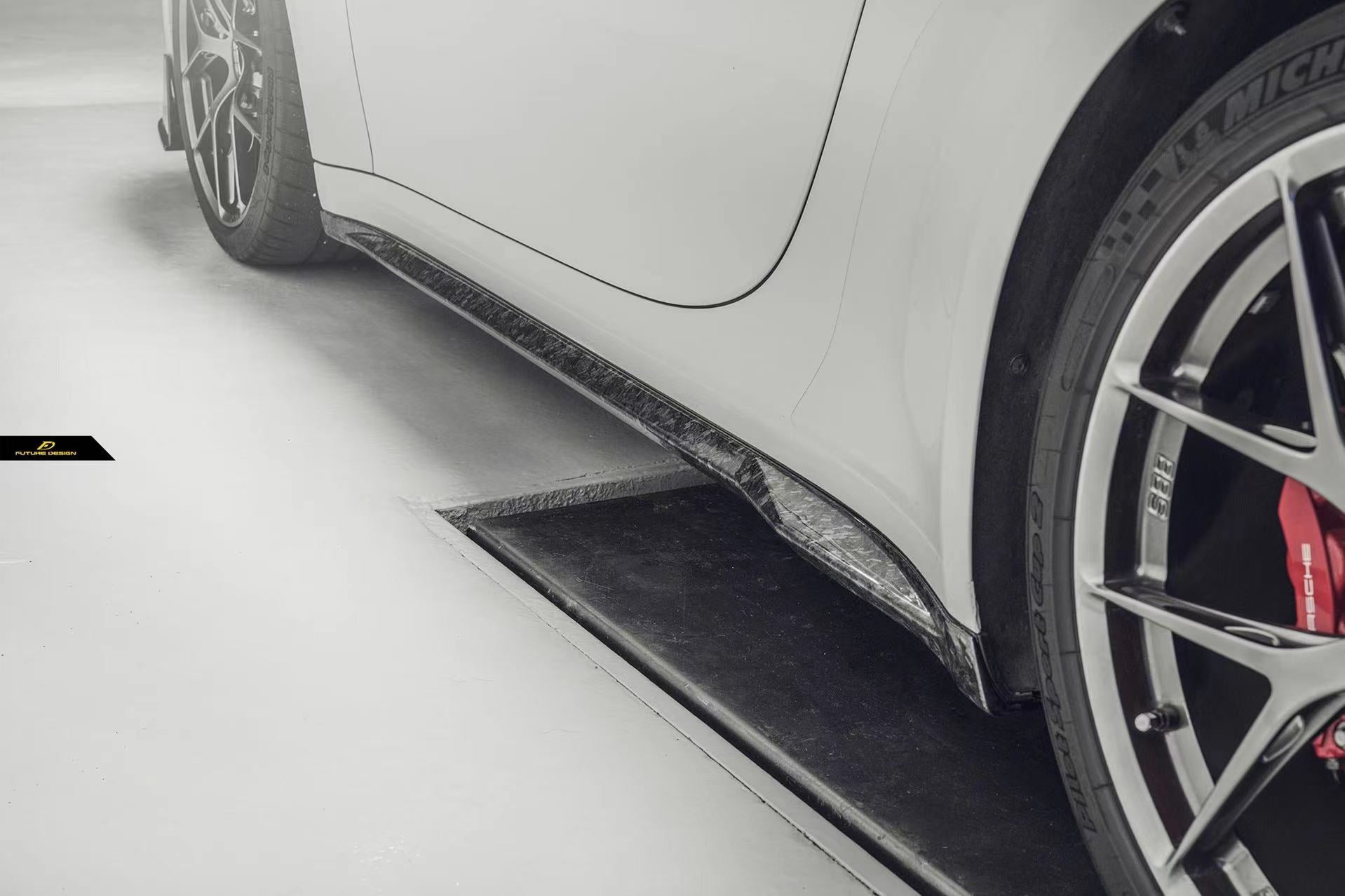 Future Design Carbon Fiber FULL BODY KIT for Porsche 992 Carrera & 4 & S & 4S