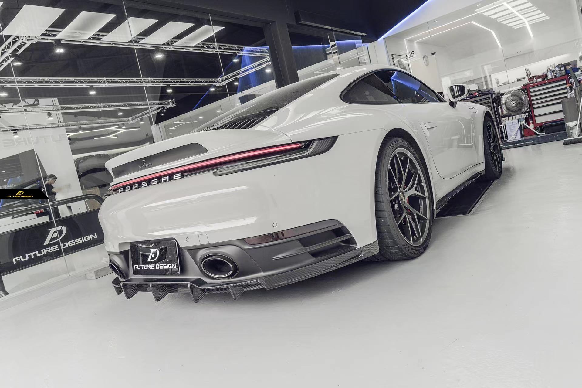 Future Design Carbon Fiber FULL BODY KIT for Porsche 992 Carrera & 4 & S & 4S